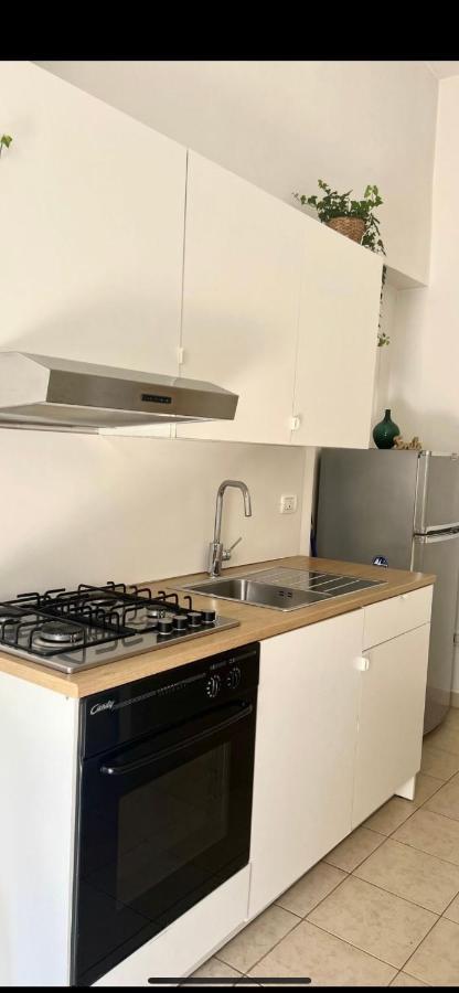 Casa Myda Apartment Бари Екстериор снимка