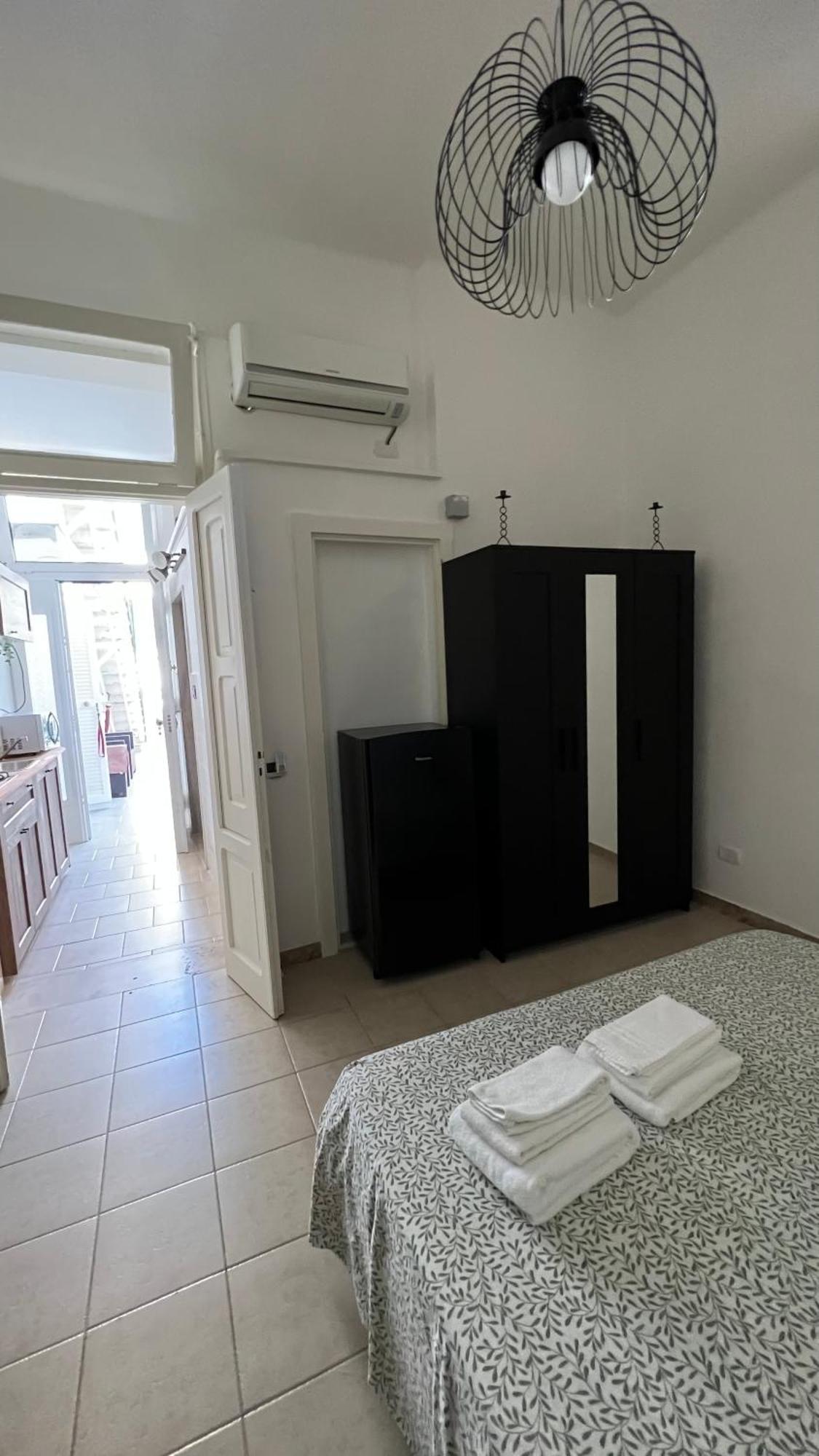 Casa Myda Apartment Бари Екстериор снимка